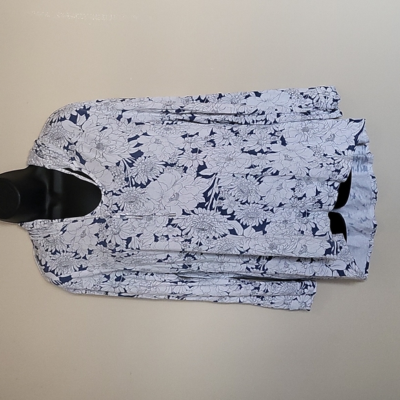 Cupio Hooded Long sleeve shirt - Picture 1 of 4